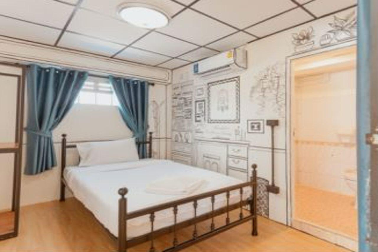 Roomquest Chiang Mai Tha Phae Exteriér fotografie