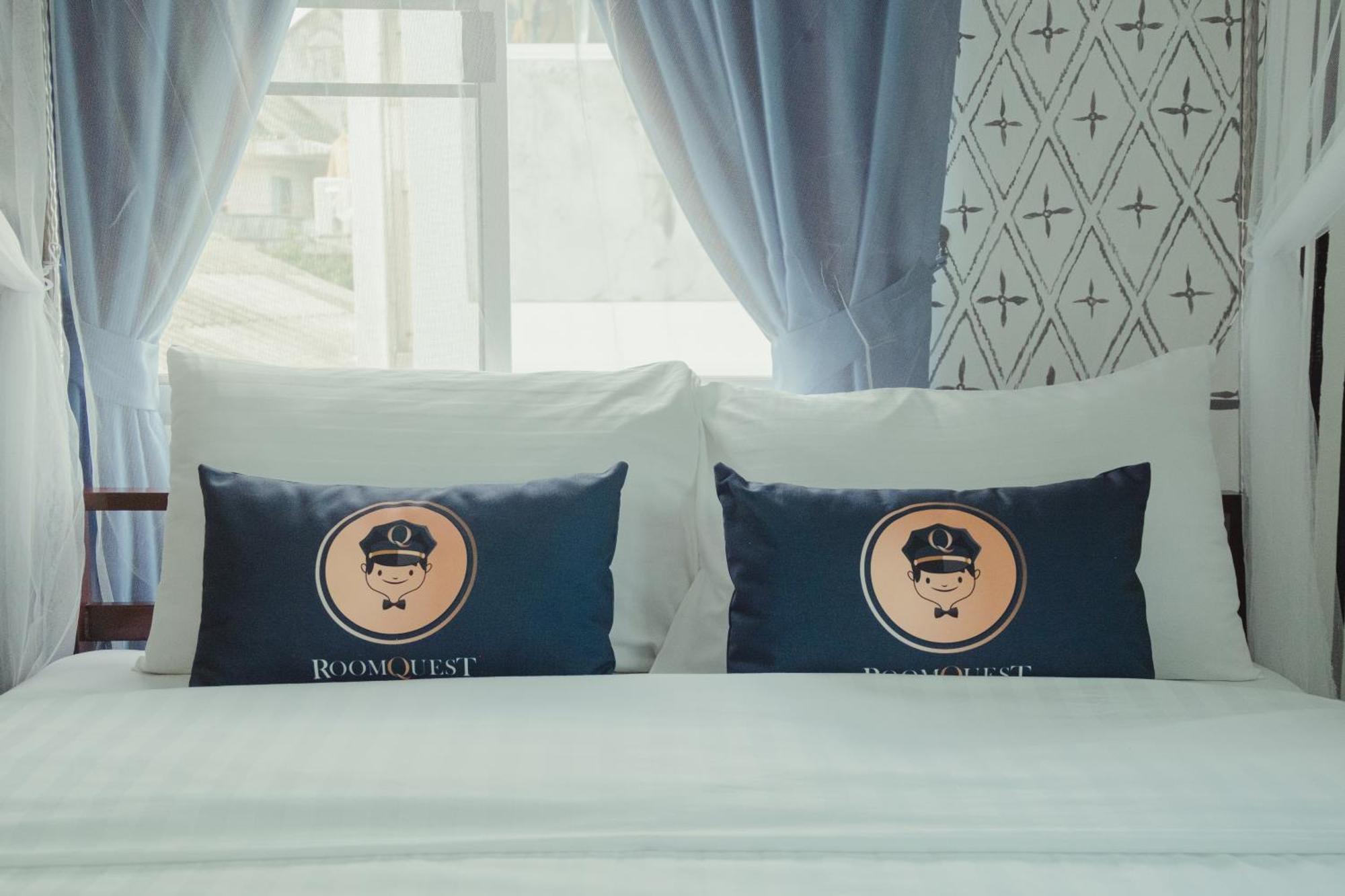 Roomquest Chiang Mai Tha Phae Exteriér fotografie